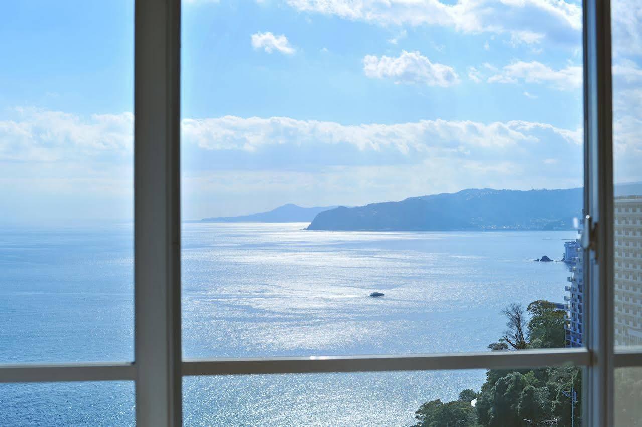 Onsen Hostel Hinoemi Atami  Eksteriør billede