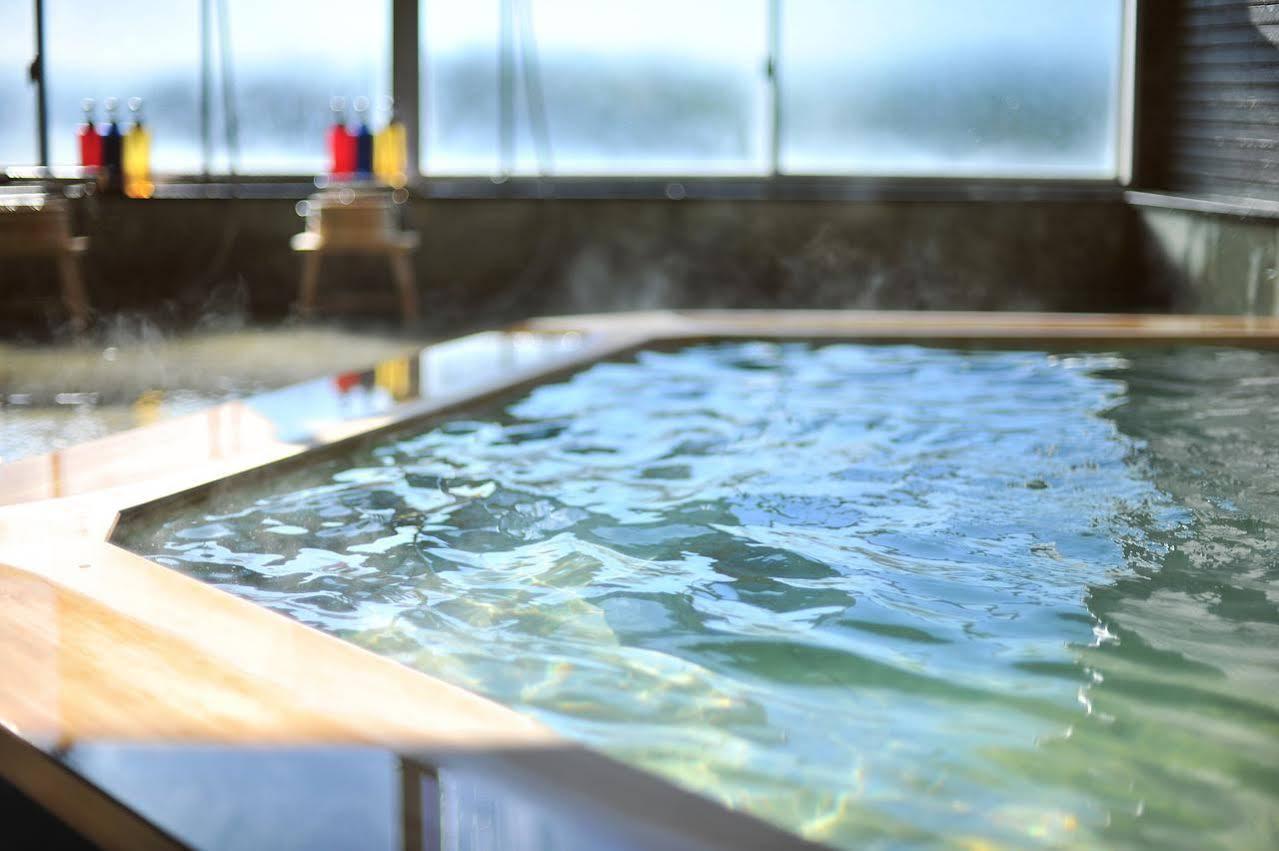 Onsen Hostel Hinoemi Atami  Eksteriør billede